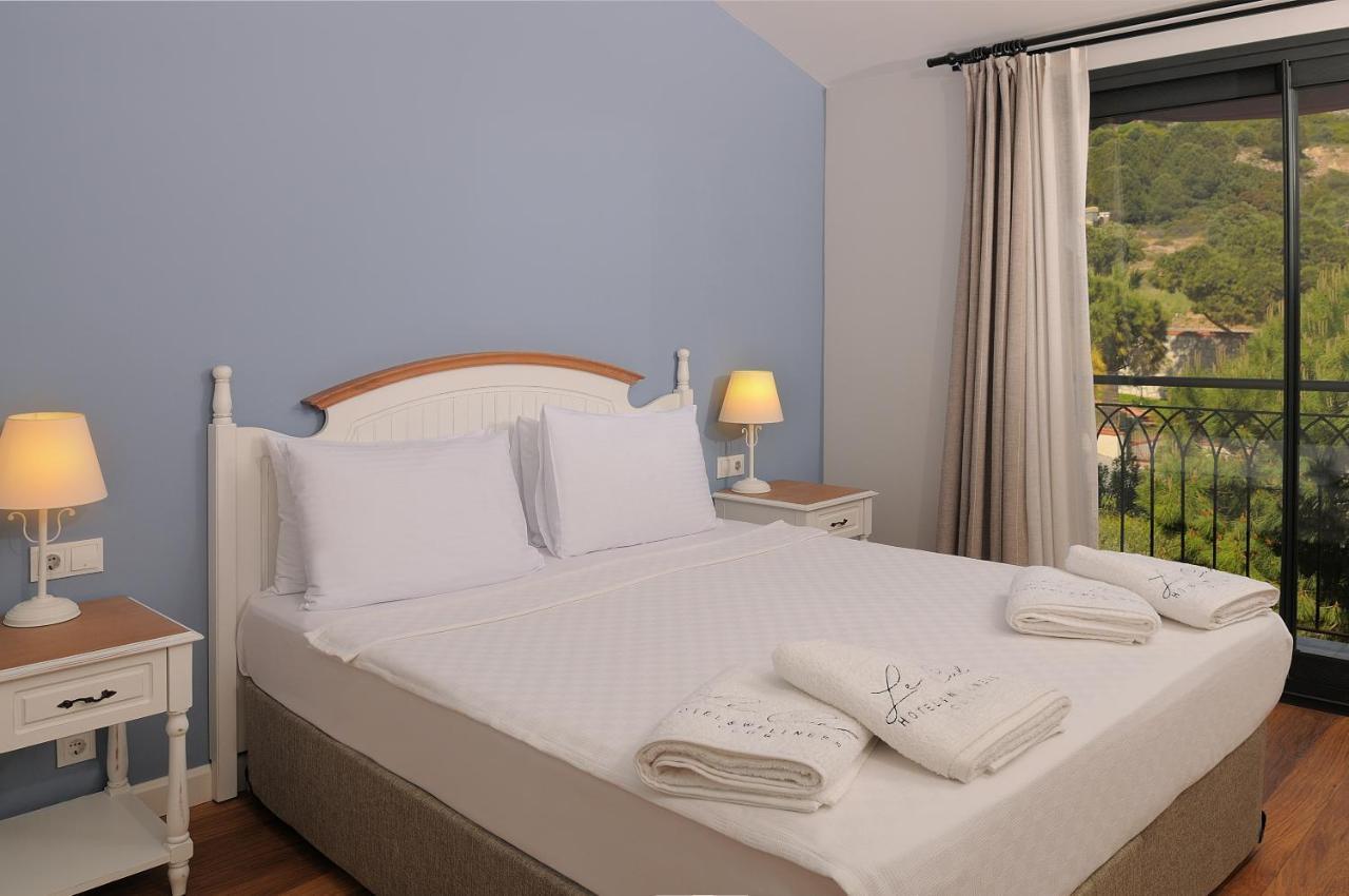 Le Ciel Hotels & Wellness Club Çeşme Esterno foto