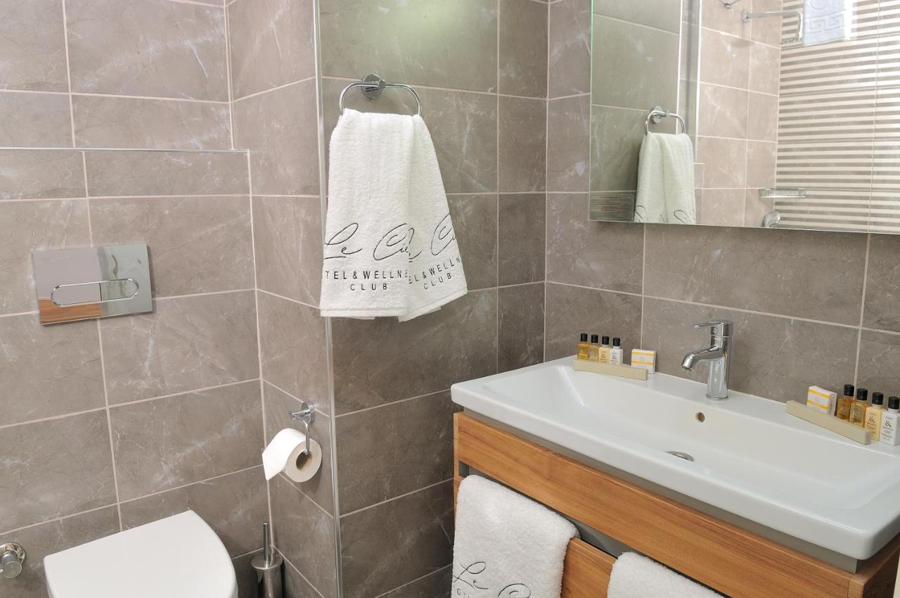 Le Ciel Hotels & Wellness Club Çeşme Esterno foto